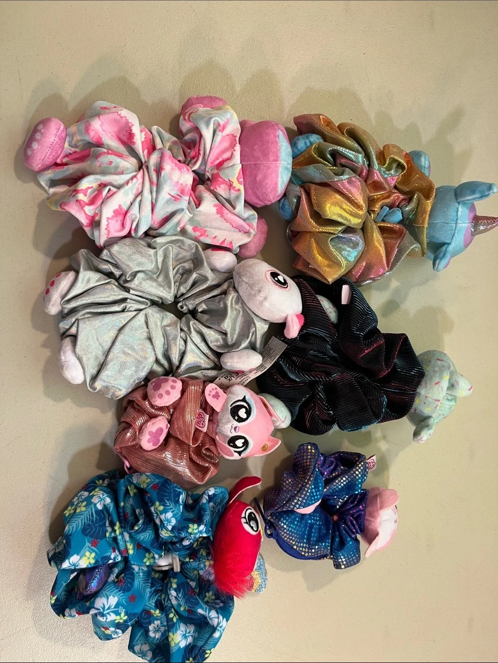 Plush Character Scrunchie Set - Pink, Blue, Red, Black